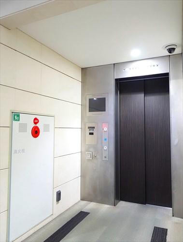 【共用部】一階エレベーター