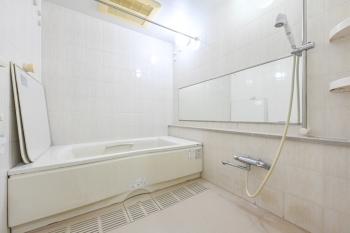 １７２０サイズ　浴室換気乾燥機付き浴室