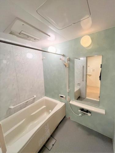 ミストカワック（暖房乾燥機）付き浴室