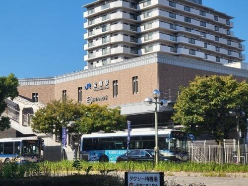 JR宝塚線「宝塚」駅／約1100m