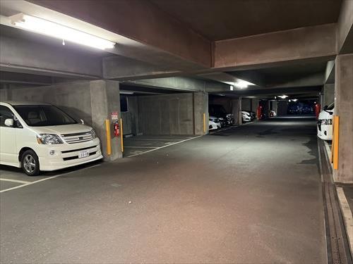 駐車場（2023年11月撮影）
