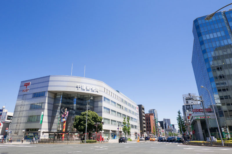千種区内の街並み（今池交差点付近）