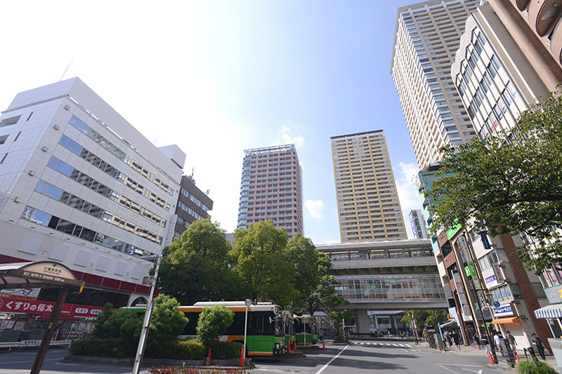 日暮里駅前