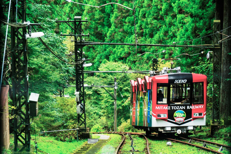 御岳山ケーブルカー「御嶽号」