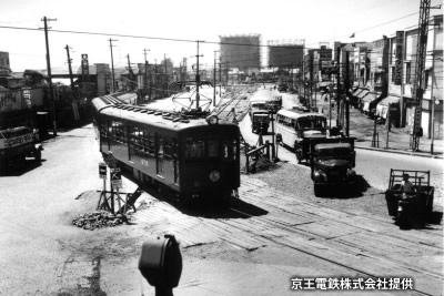 1953（昭和28）年の「2600系」電車