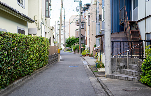 「建築基準法上の私道」にご注意を　～２項道路を中心に～