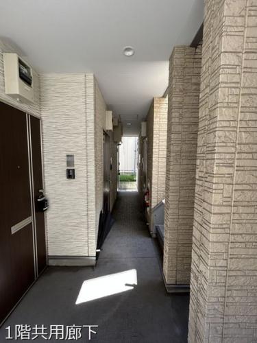 1階共用廊下