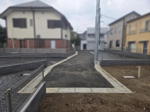 4区画全景※B区画敷地内から撮影(2025年8月撮影) 4区画全景※B区画敷地内から撮影(2025年8月撮影)