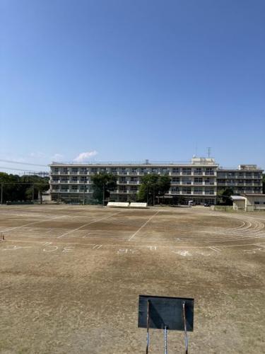 千葉市立緑が丘中学校 約500m