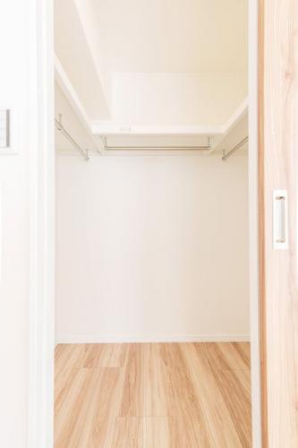 洋室5.3帖　ウォークインクローゼット