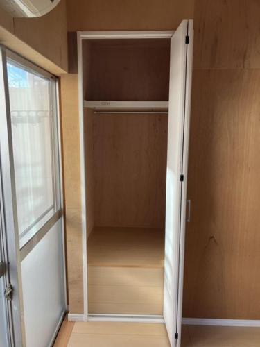 ２階北東側洋室約4.5帖　収納