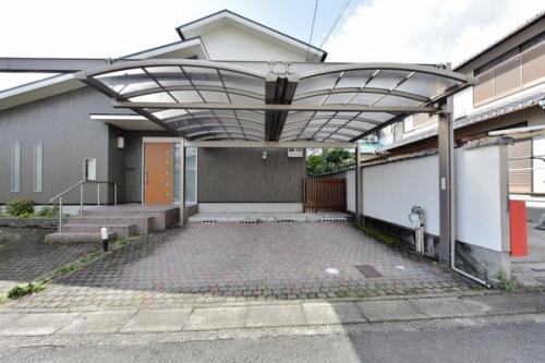 カーポート※駐車場2台駐車可能（サイズ制限有）