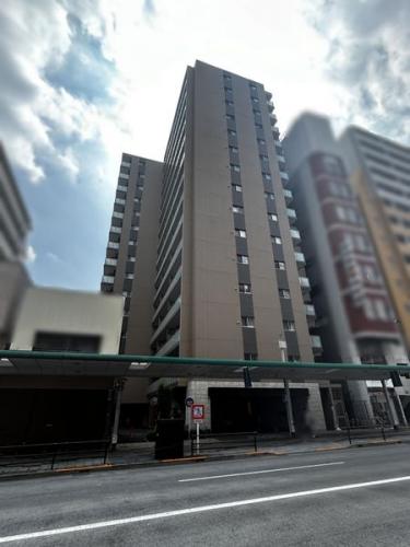 前面道路含む現地外観