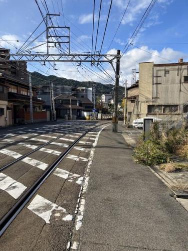 前面道路(東から西方向)