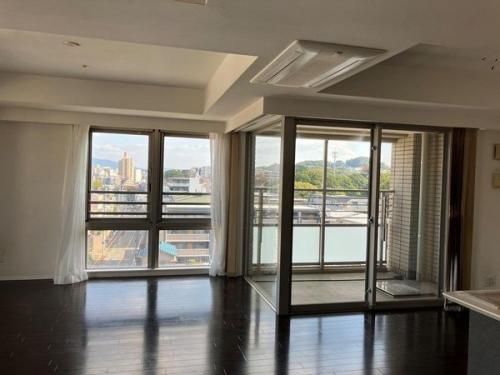 リビングダイニング・バルコニー