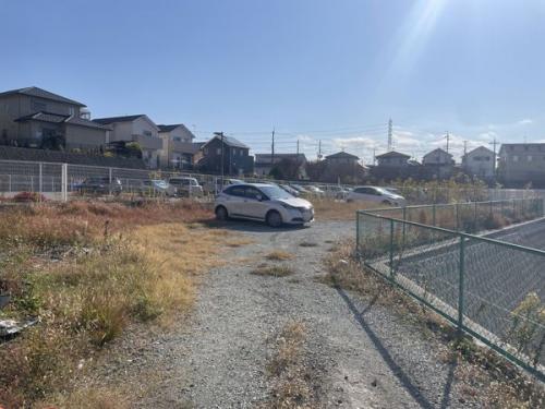 現地写真：敷地内（建物解体予定）