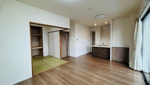 LDK・和室約5.1帖　※備品は価格に含まれます