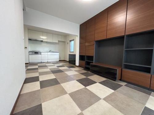 LDK(映っている家具付き)