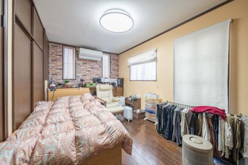 １階洋室　※家具・備品等は価格に含まれません