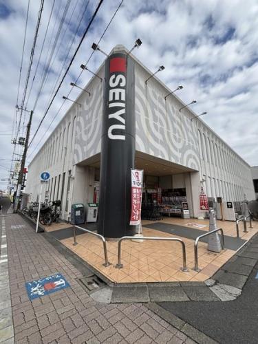 西友浜田山店 約270m