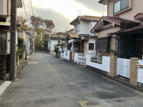 前面道路（東側約6ｍ私道）