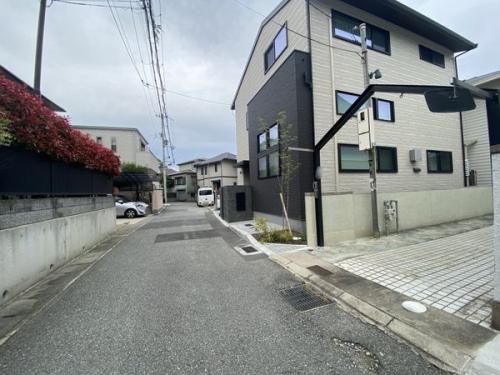 南から北方向に撮影