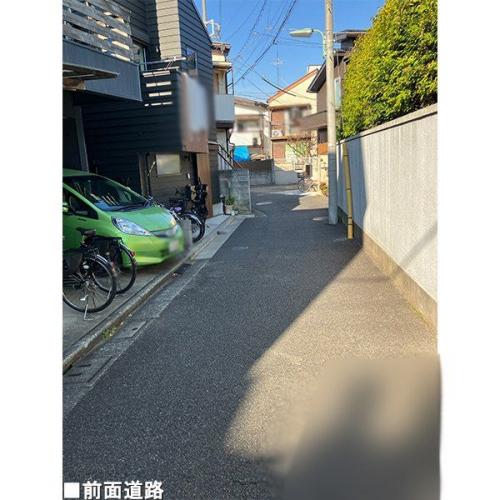 前面道路含む外観