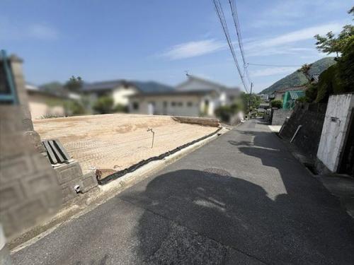 前面道路を含む現地