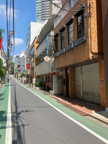 前面道路含む外観 前面道路含む外観