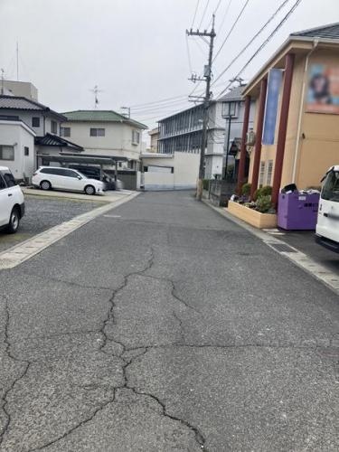 西側道路 西側道路