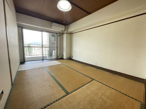 北側和室。※備品は価格に含まれません。