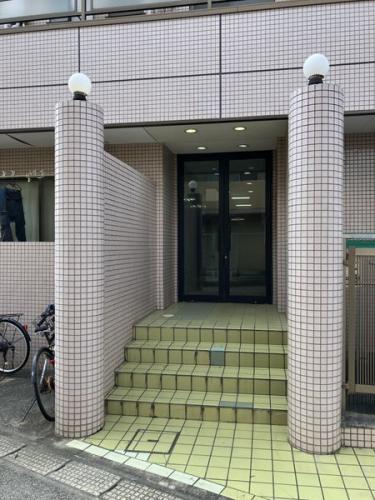 エントランスアプローチ エントランスアプローチ