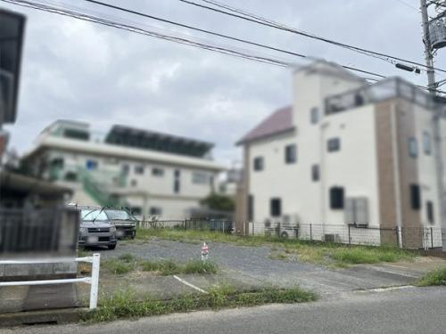現地(現況駐車場) 現地(現況駐車場)