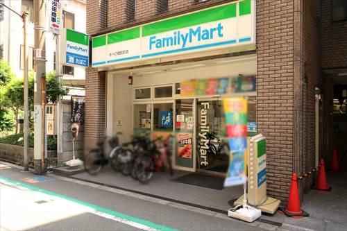 ファミリーマートあべの橋駅前店：440ｍ