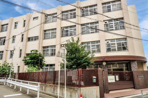 大阪市立長池小学校 460m