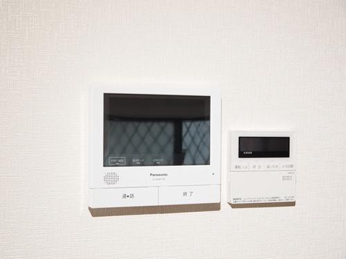 1階_モニター付きインターホン・追いだき