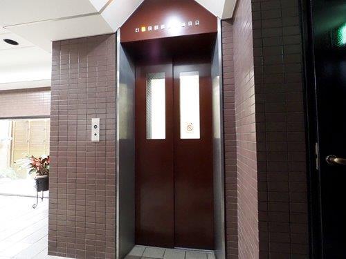 【共用部】1階エレベーター