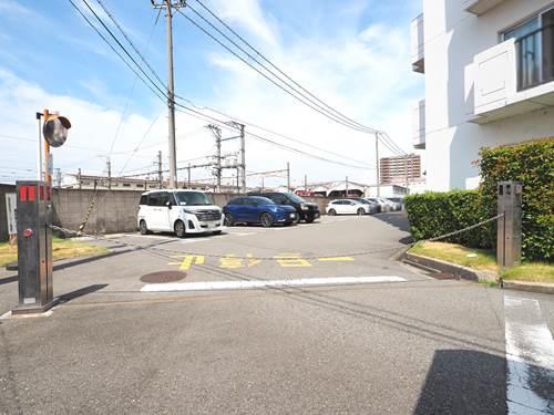 【共用部】駐車場（チェーンゲート）