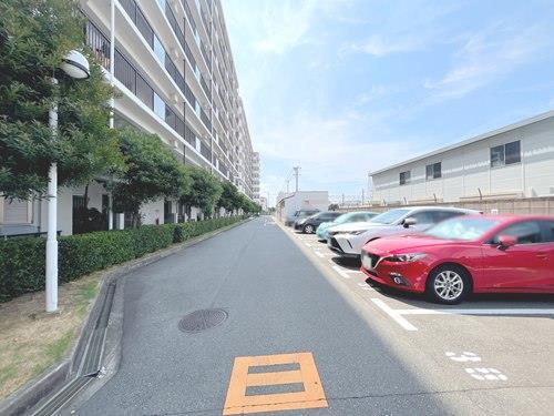 【共用部】駐車場