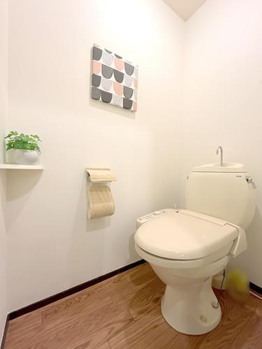 温水洗浄便座トイレ