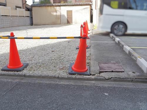 現地（南東側境界・2025年11月撮影）