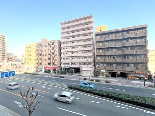 東向きバルコニーからの眺望