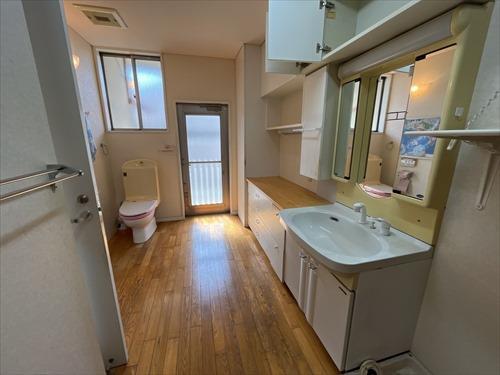 ２階洗面所・トイレ