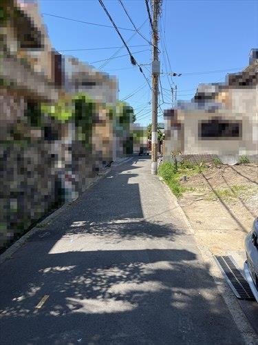西側道路