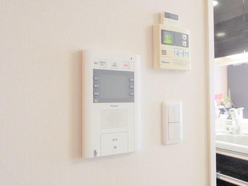 LDK モニター付きインターホン・給湯リ