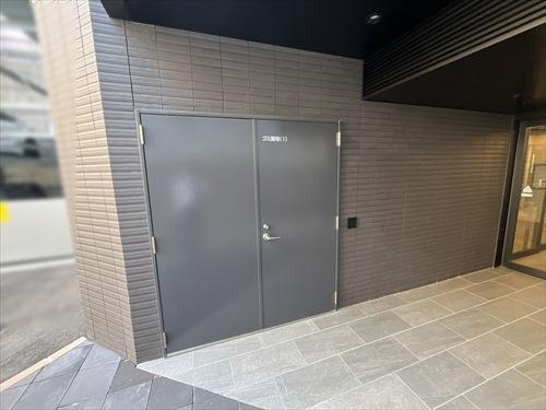 ゴミ捨て場（1）