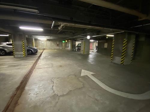 駐車場（地下2階）