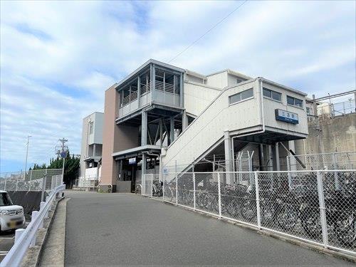 西鉄貝塚線「三苫」駅