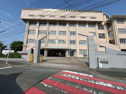 野間中学校