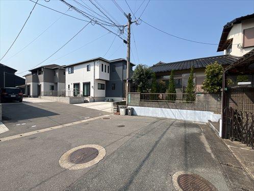 前面道路③（南東から撮影）